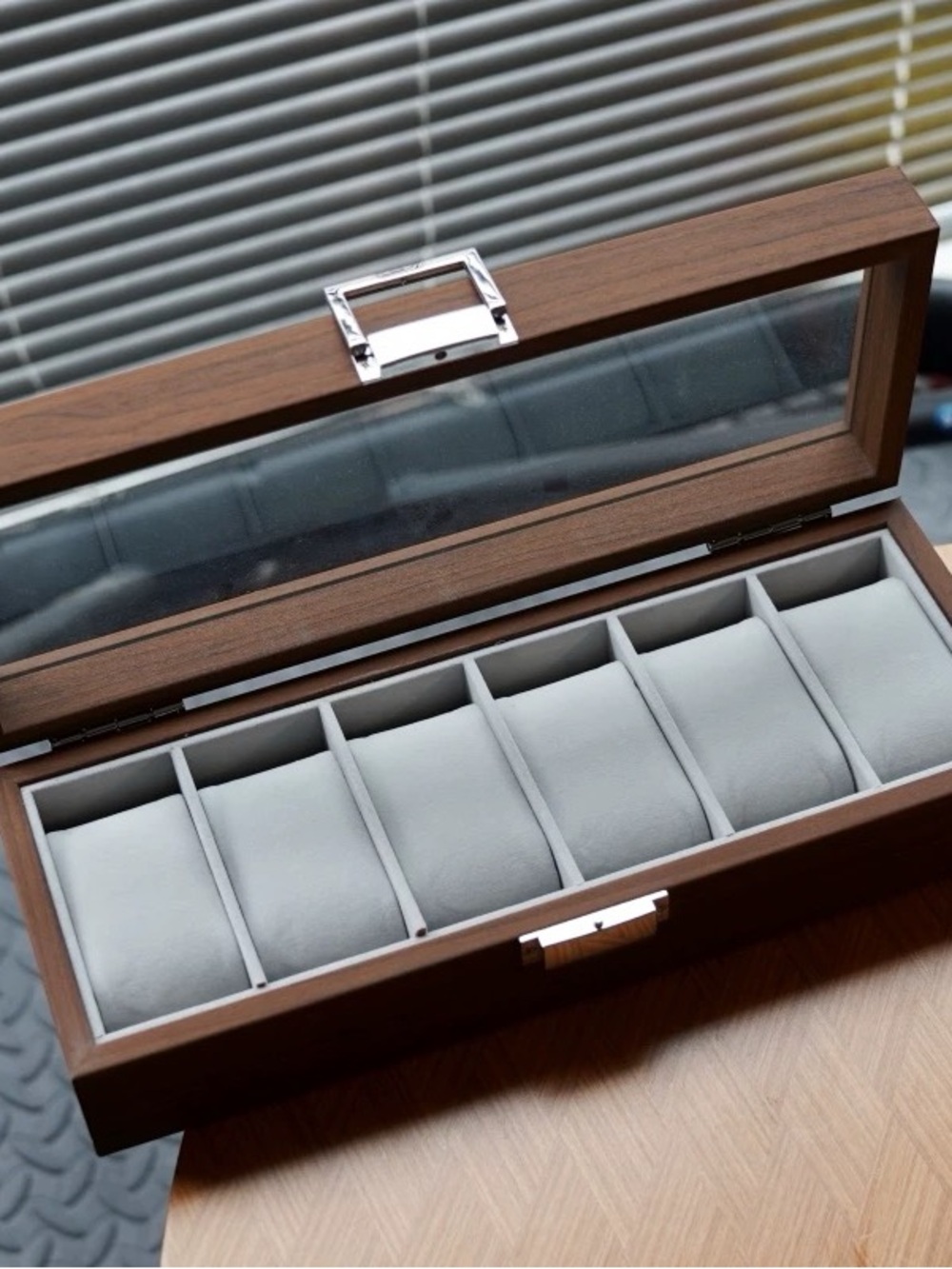 6-Slot Wooden Watch Case in Brown with Gray Interior - Unbranded